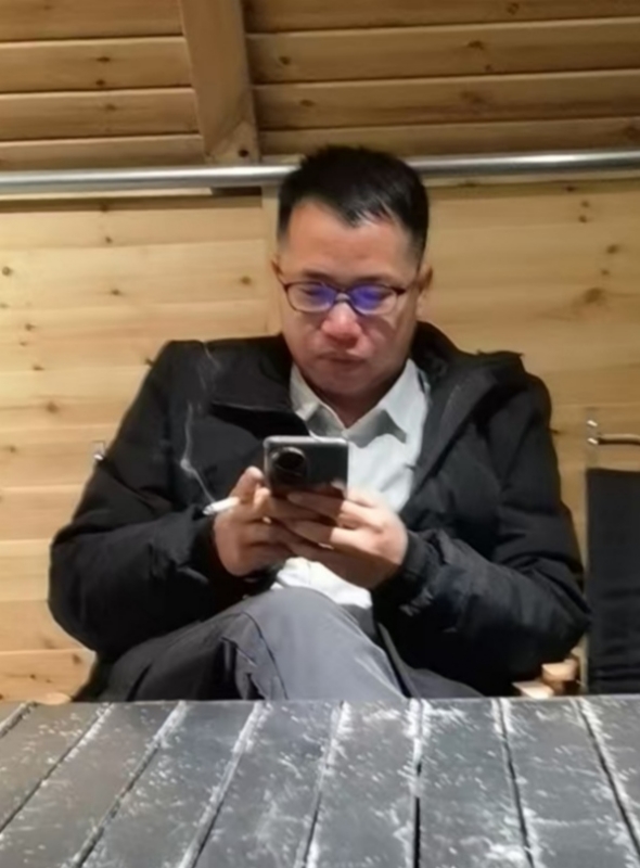 期待一个你的第五张照片--德保父母相亲团